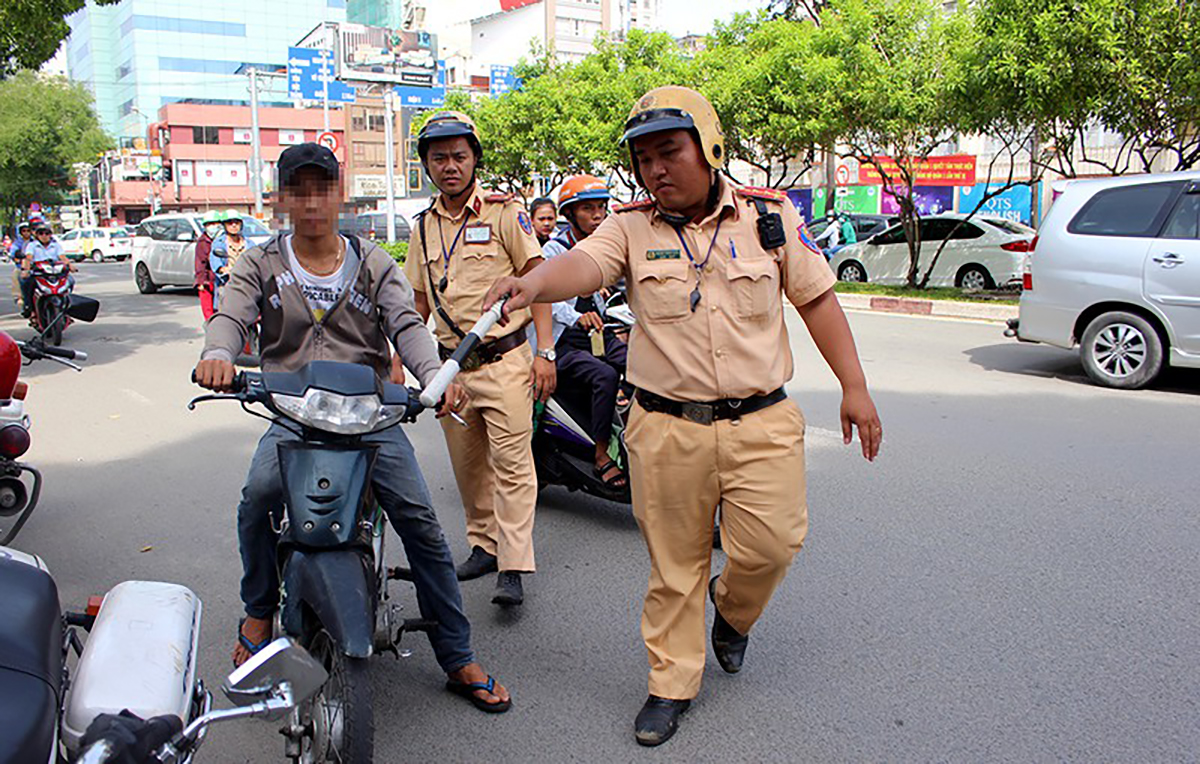 Đà Nẵng kêu gọi người dân gửi ảnh clip vi phạm giao thông hỗ trợ lực lượng  chức năng