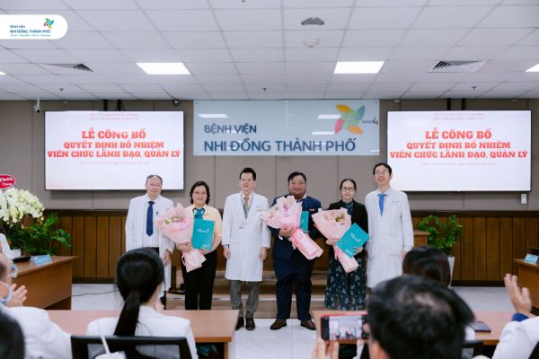 Lễ Công bố Quyết định bổ nhiệm, bổ nhiệm lại các chức danh lãnh đạo, quản lý Khoa Phòng trực thuộc Bệnh viện Nhi Đồng Thành Phố