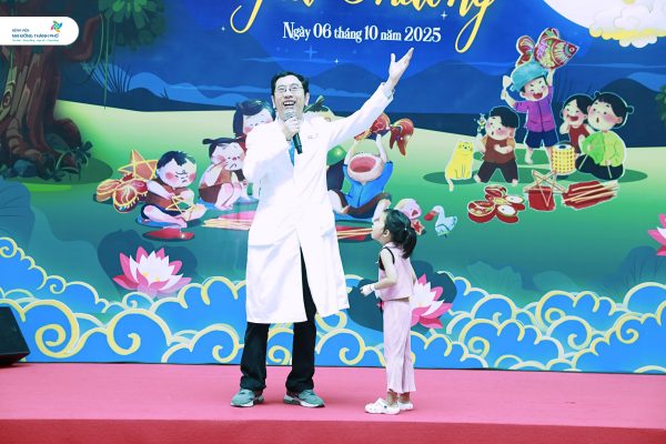 Vầng trăng yêu thương Nhi Đồng Thành Phố 2025