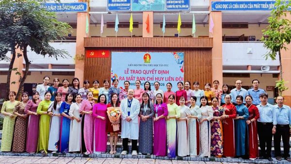 Hơn 1.700 học sinh hào hứng tham gia hoạt động chăm sóc sức khỏe học đường cùng Đoàn Thanh niên Bệnh viện Nhi Đồng Thành Phố