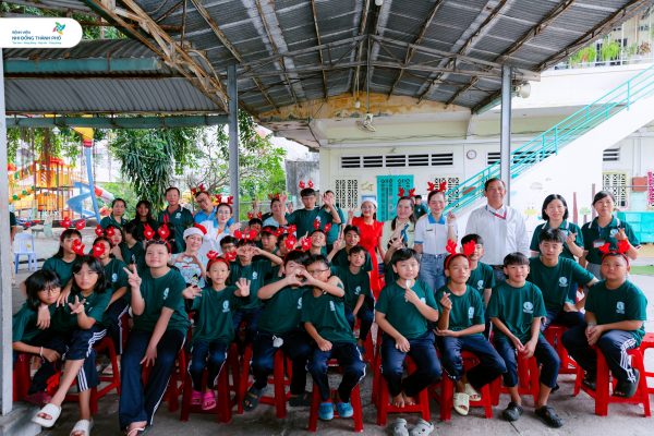 Gửi trọn yêu thương mùa Giáng sinh tại Trung tâm Công tác Xã hội Giáo dục Dạy nghề Thiếu niên Thành phố Hồ Chí Minh