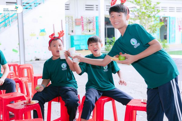 Gửi trọn yêu thương mùa Giáng sinh tại Trung tâm Công tác Xã hội Giáo dục Dạy nghề Thiếu niên Thành phố Hồ Chí Minh