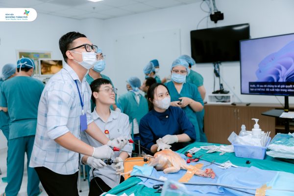 Workshop chuyên đề: “Mô phỏng phẫu thuật nội soi sơ sinh trên mô hình gia cầm”