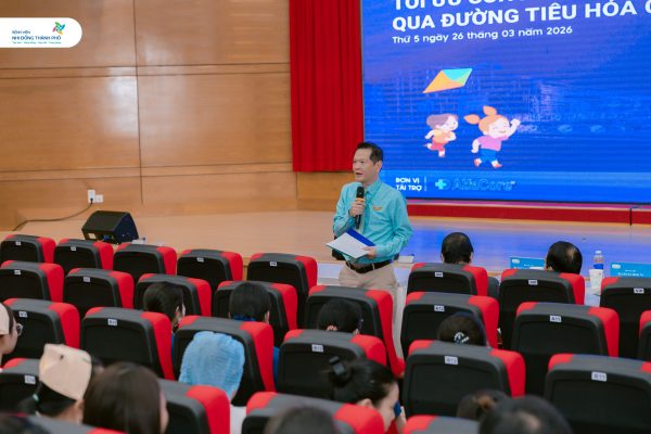 Sinh hoạt khoa học kỹ thuật tháng 3, chủ đề: “Tối ưu cung cấp năng lượng và protein qua đường tiêu hóa cho trẻ”