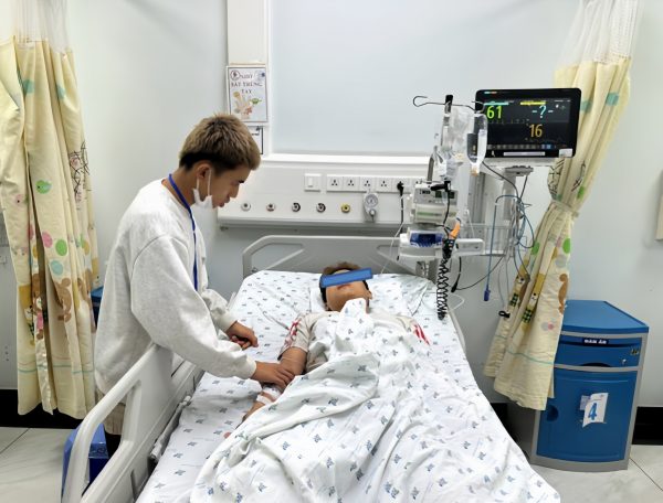 Cấp cứu một trường hợp liệt chu kỳ do hạ kali máu