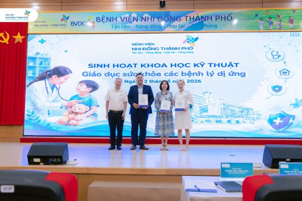 Sinh hoạt khoa học kỹ thuật: “Giáo dục sức khỏe các bệnh lý dị ứng”