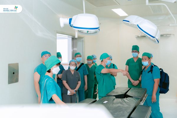 Lễ ký kết hợp tác giữa Bệnh viện Nhi Đồng Thành Phố và Bệnh viện Nhi Đồng Cần Thơ về chia sẻ công cụ KPI và Khảo sát triển khai kỹ thuật tim